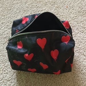 Heart pouch/makeup case